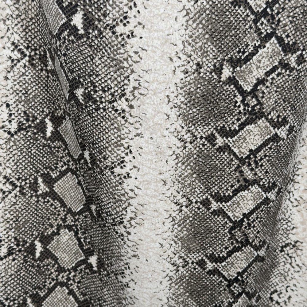 Donna Ricco Snake Print Dress - Picture 5 of 6